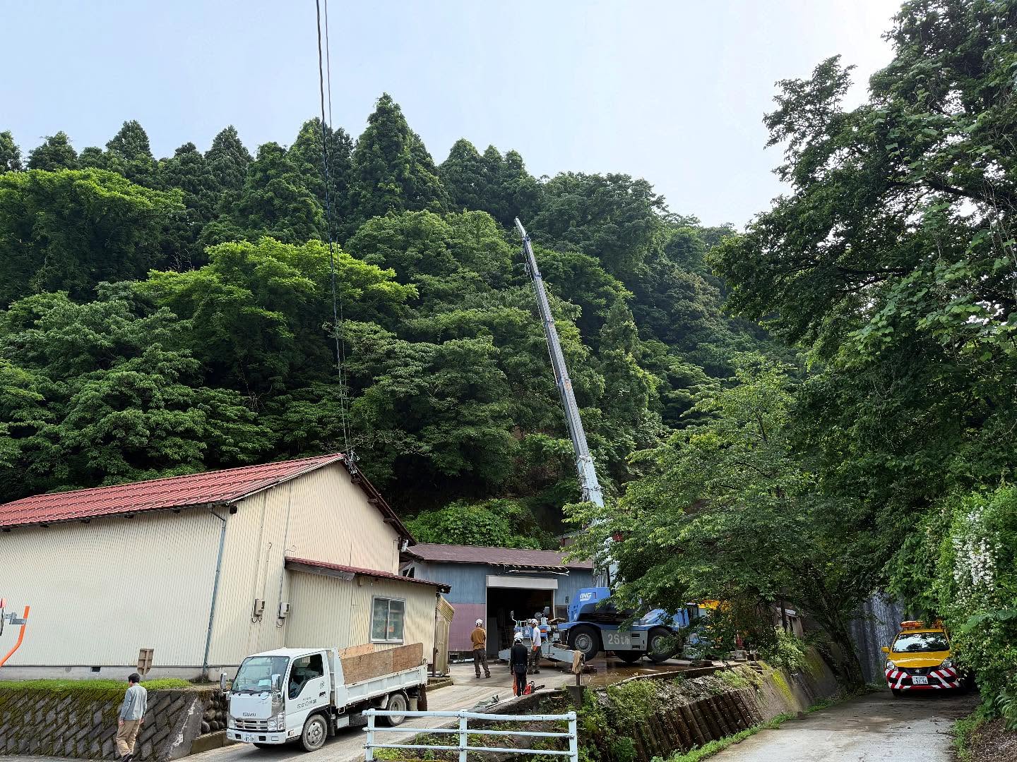 法面伐採工！________________________________⁡樹木でお困りの方は"株式会社なかの林業"にお任せ下さい！従業員も随時募集中です☘️お問合せはHP、DM、お電話にて！https://nakano-ringyo.jp⁡〒920-2133石川県白山市鶴来大国町西517℡: 076-272-4885fax: 076-272-8745________________________________⁡#伐採 #特殊伐採 #空師 #林業 #除草 #主伐 #間伐 #森林経営計画 #森林環境譲与税 #森林管理制度 #スマート林業 #国有林 #県有林 #市有林 #民有林 #公社林 #屋敷林 #素材生産 #造林 #支障木 #線下伐採 #除雪 #石川県 #白山市 #鶴来 #金沢市 #野々市市 #小松市 #能美市 #なかの林業
